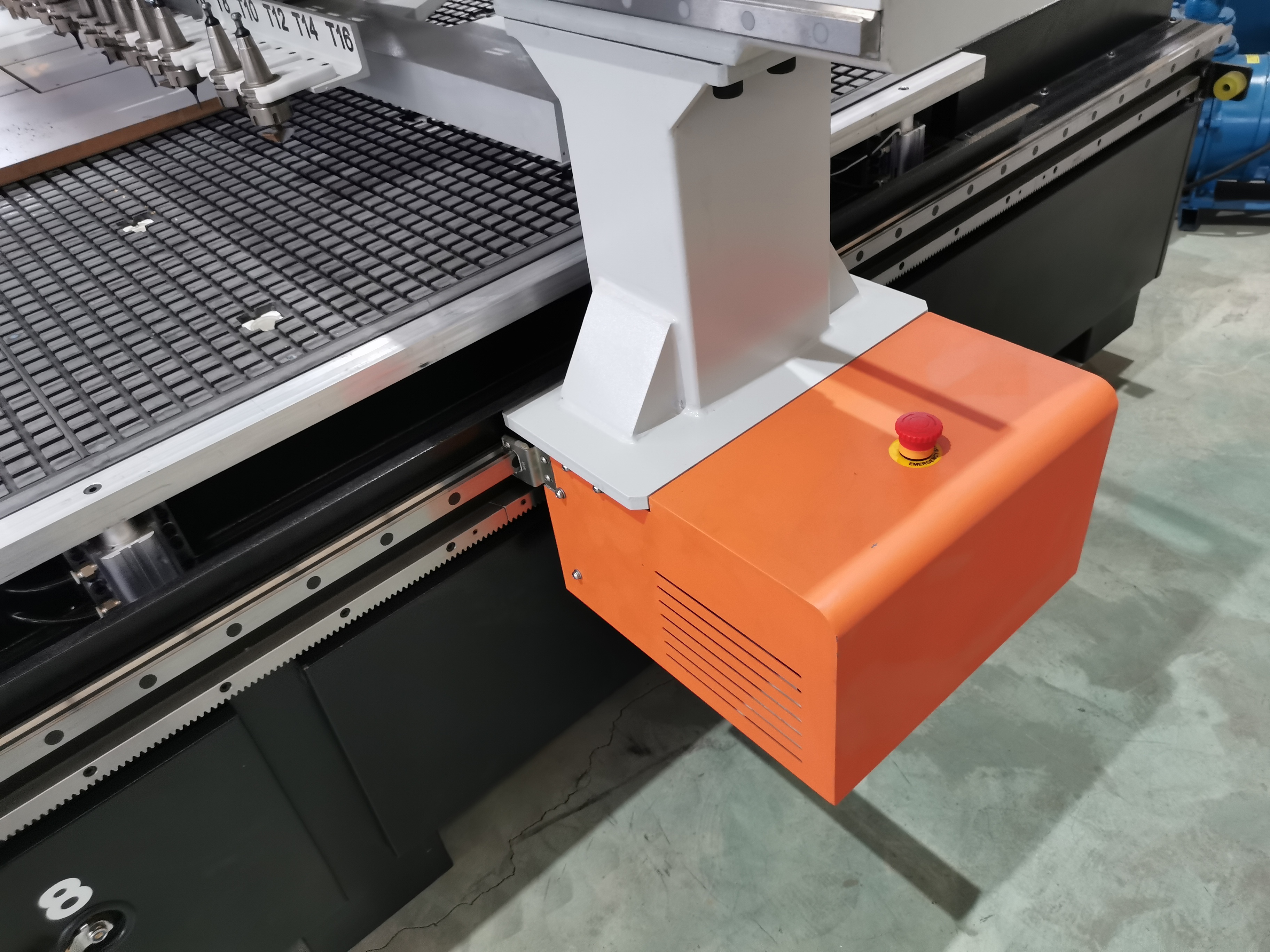 XK 1325-12 ATC CNC Router Machine