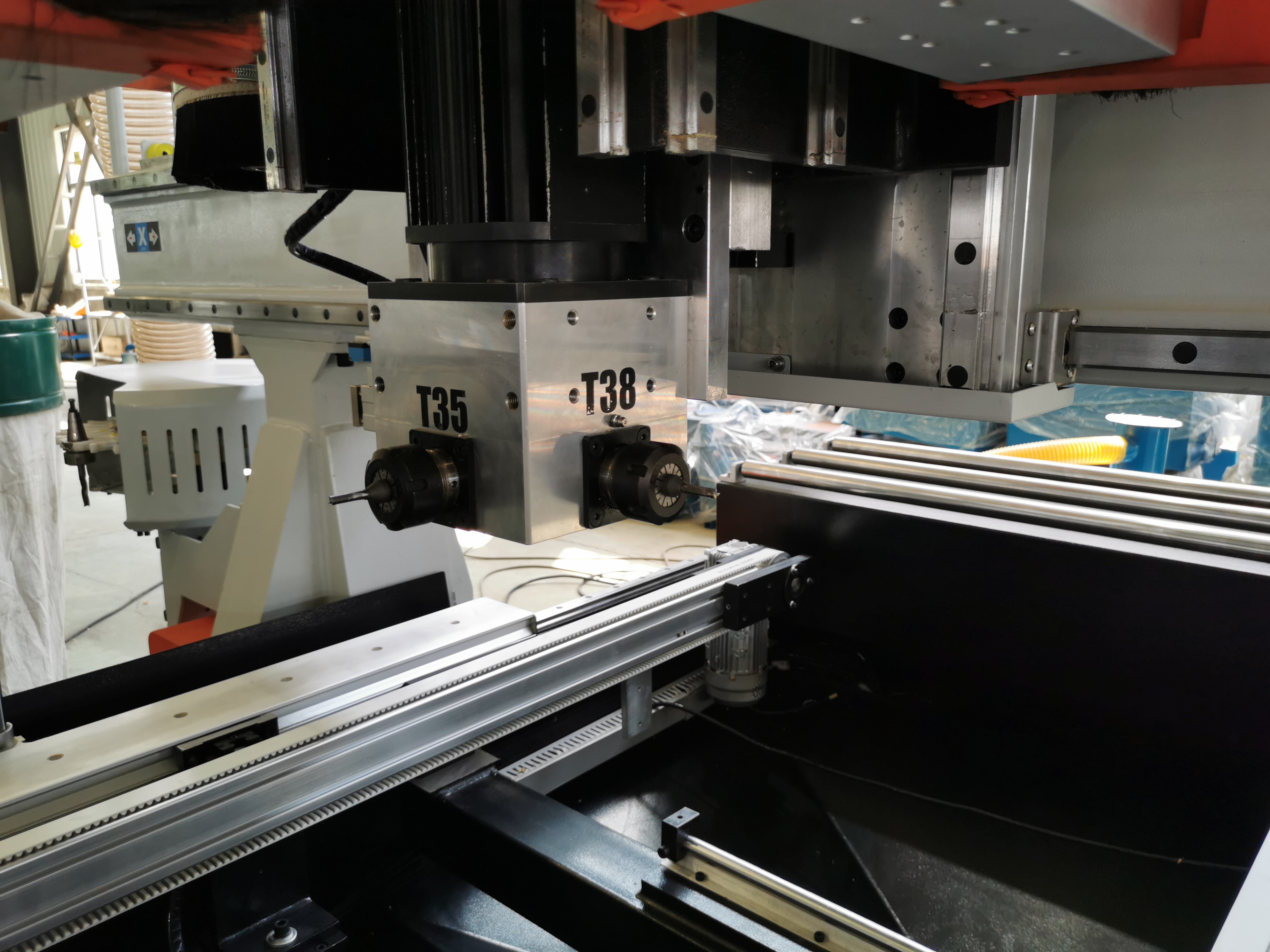 XK1330-24H CNC WOOD DOOR MACHINE